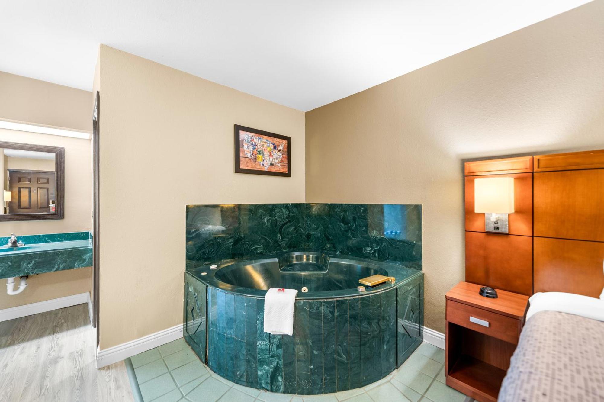 Econo Lodge Texarkana I-30 Buitenkant foto