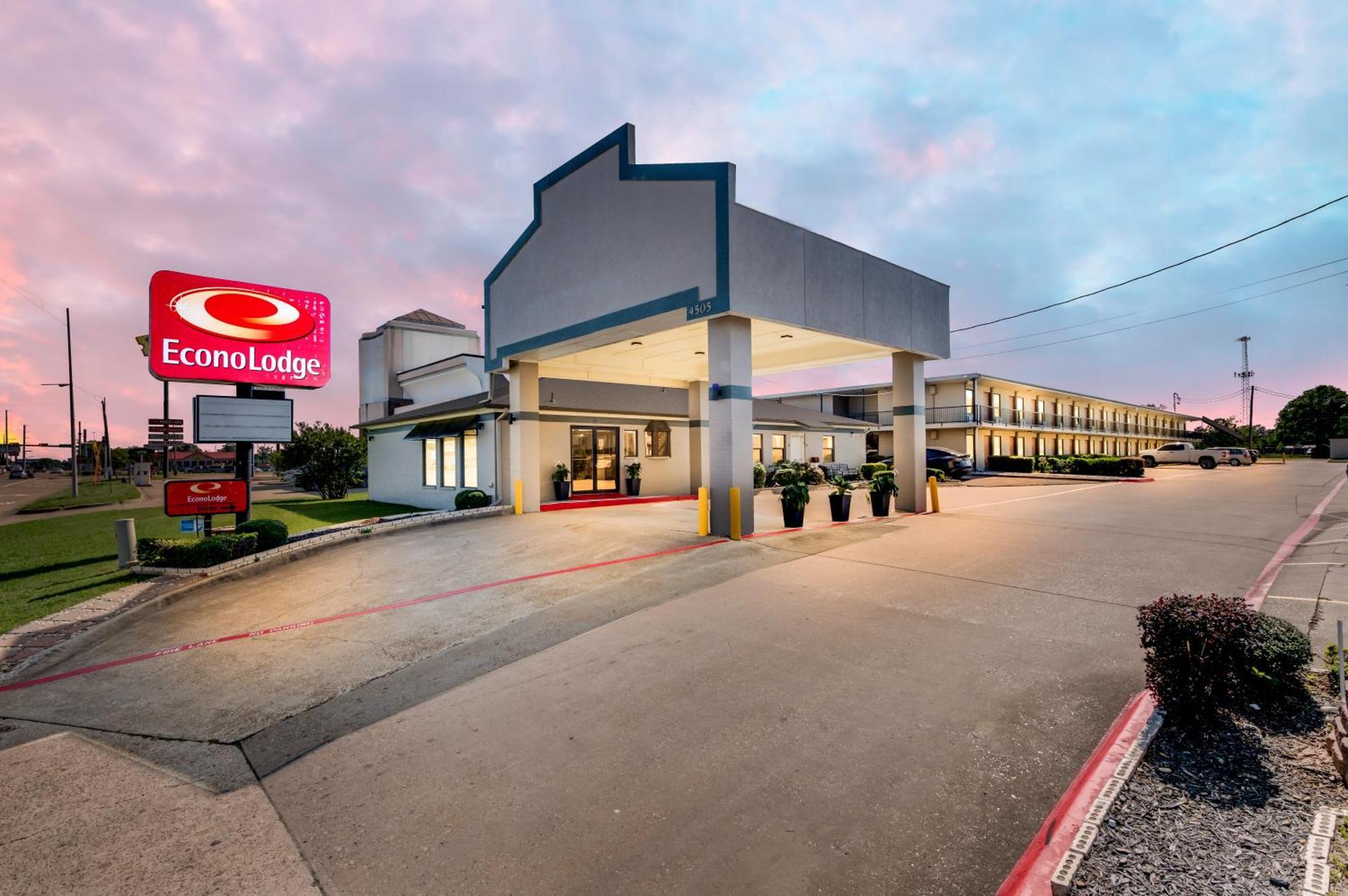 Econo Lodge Texarkana I-30 Buitenkant foto