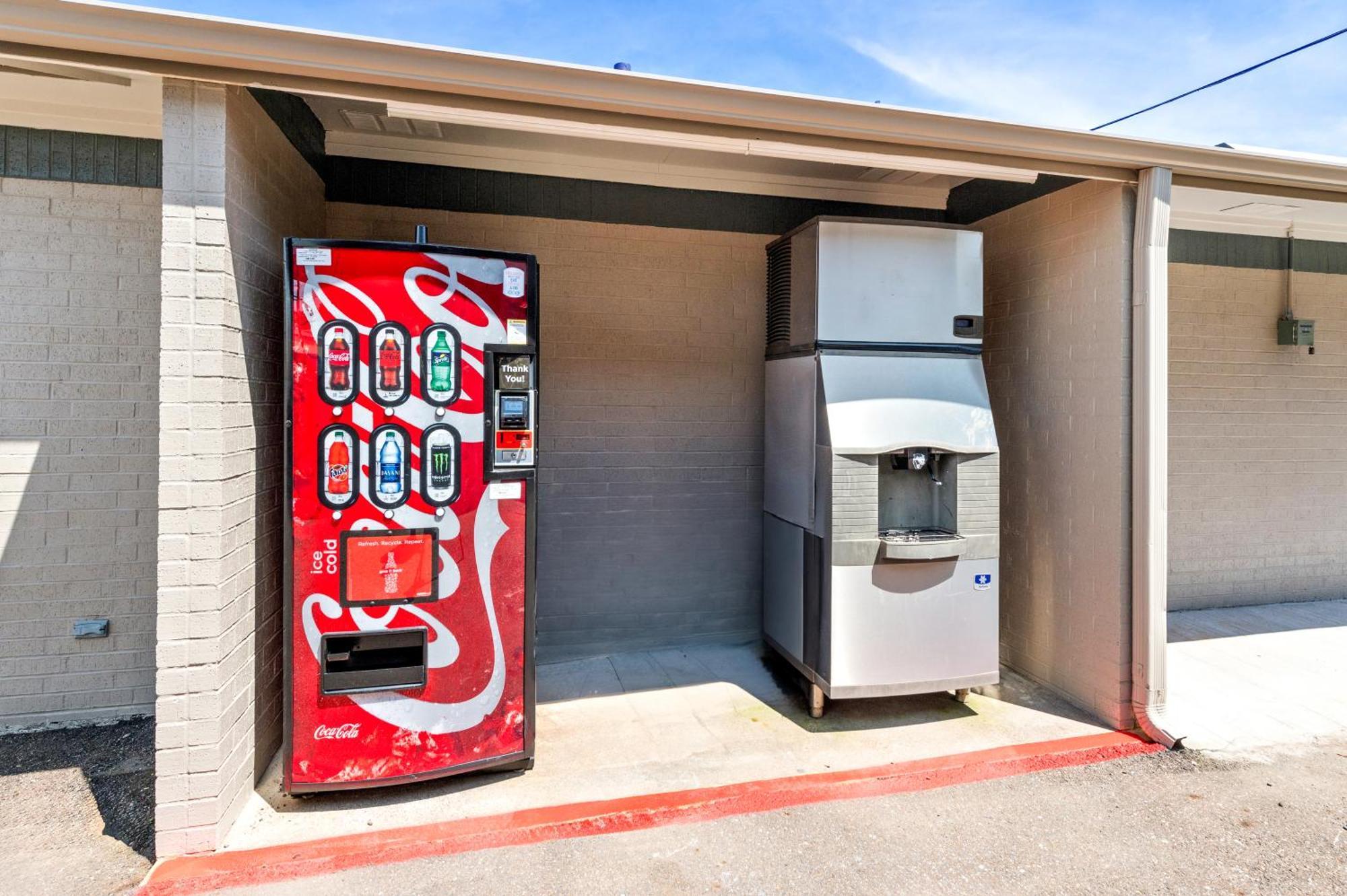 Econo Lodge Texarkana I-30 Buitenkant foto