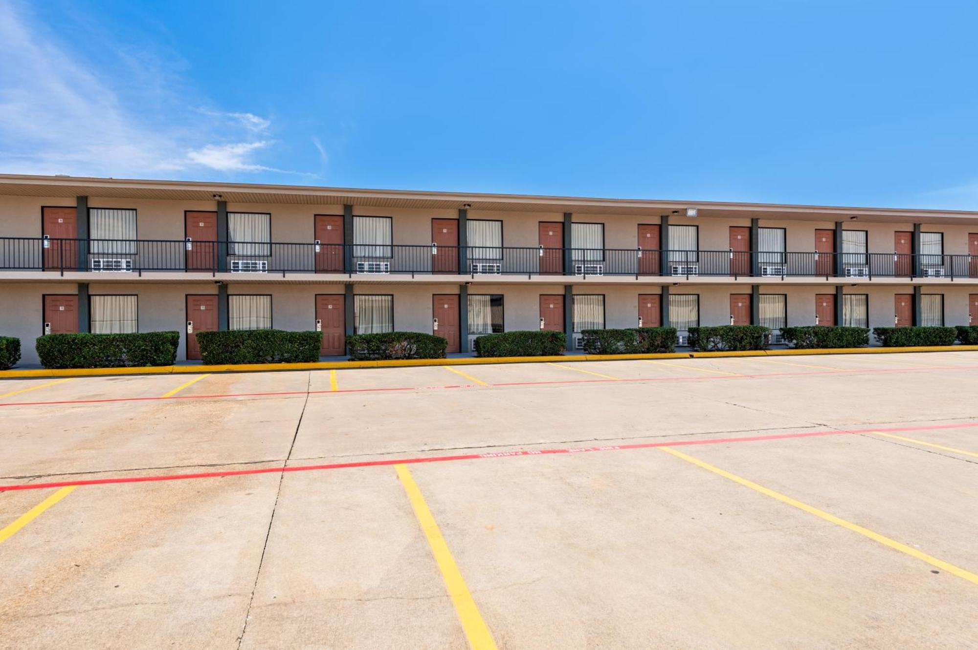 Econo Lodge Texarkana I-30 Buitenkant foto