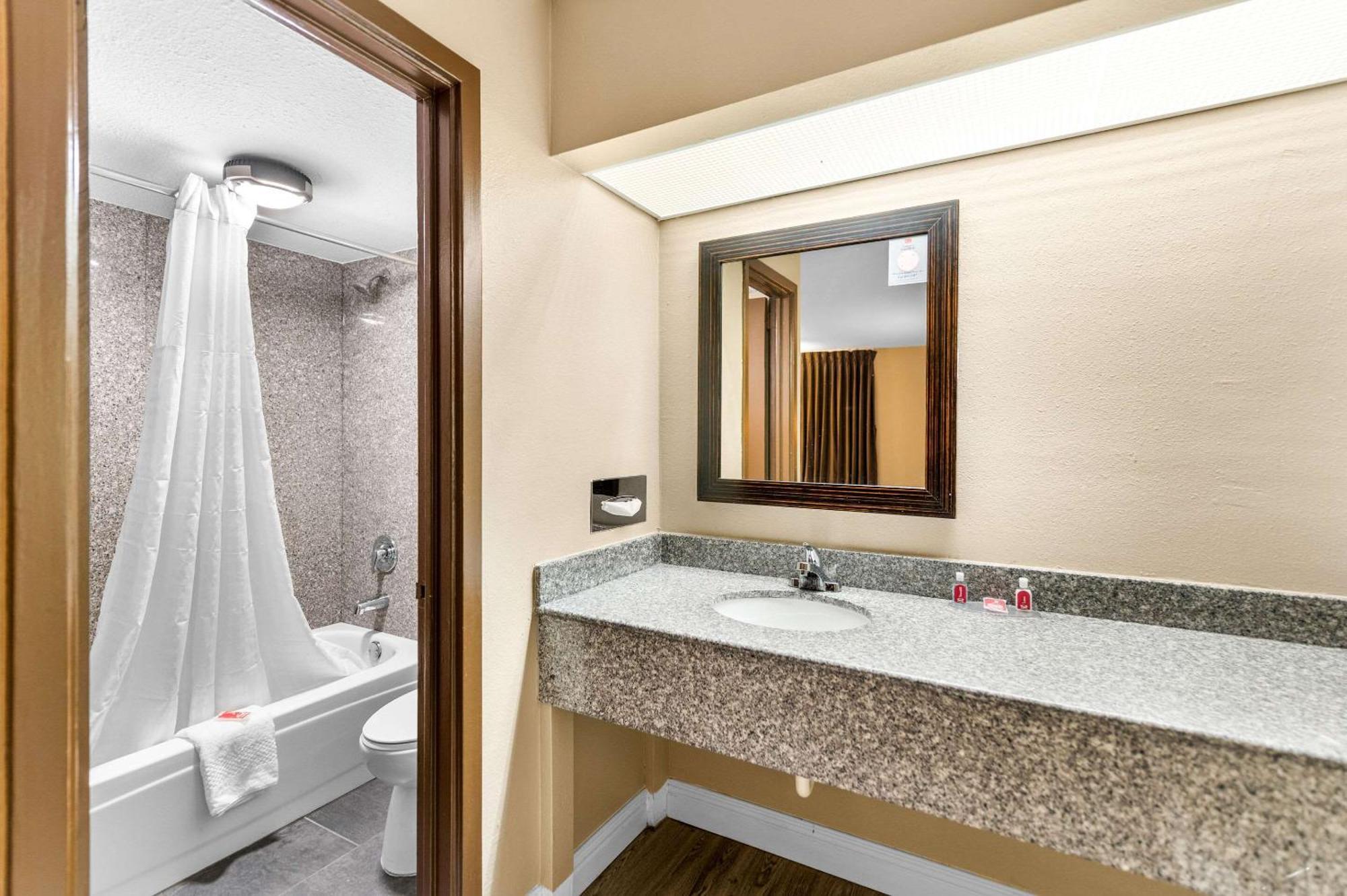 Econo Lodge Texarkana I-30 Buitenkant foto